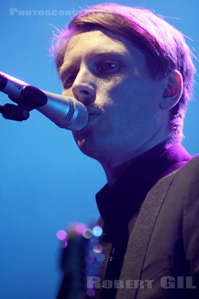 FRANZ FERDINAND - 2009-11-26 - PARIS - Zenith - 